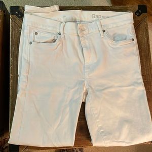 Gap white skinny Jean size 29r